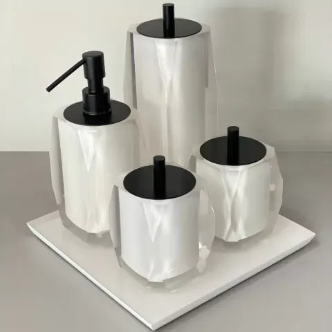 Kit de banheiro 4 peças em resina valência + bandeja cristal Marfim com Preto Fosco